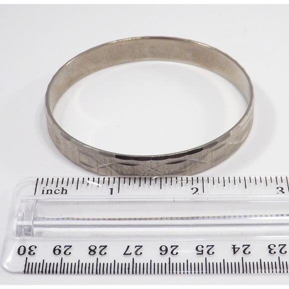 Vintage 1970s Monet Silver Tone Textured Bangle Bracelet, Satin Finish - Picture 6 of 10